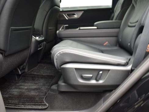 New 2026 INFINITI QX80 Autograph w/ Premium Cargo Package image 14