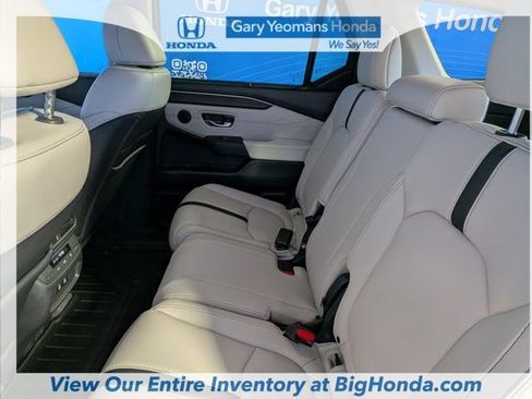 New 2026 Honda Pilot Touring image 18