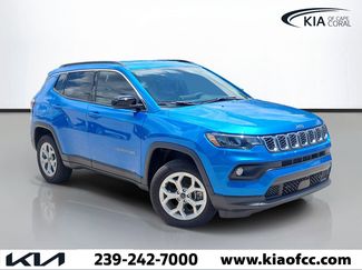 Used 2025 Jeep Compass Latitude AWD/4WD video 1
