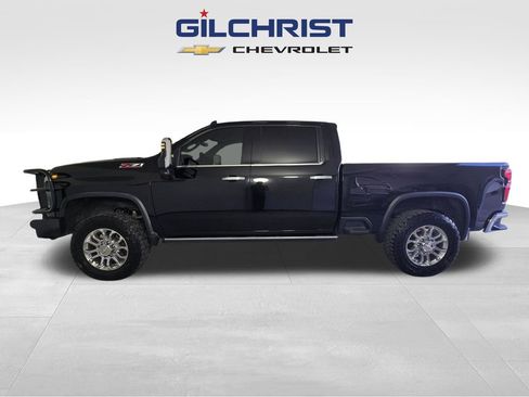 Used 2024 Chevrolet Silverado 2500 LTZ w/ LTZ Texas Edition image 4