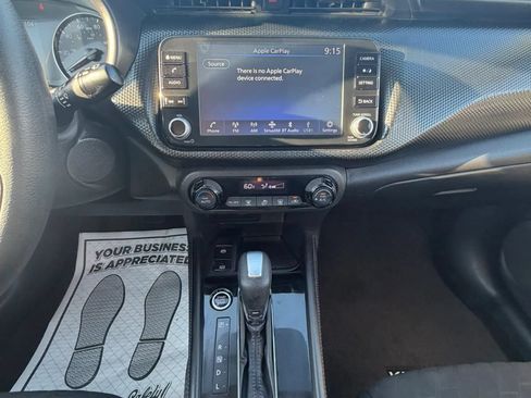 Used 2022 Nissan Kicks SV FWD image 16