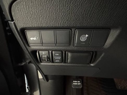 Used 2018 Nissan Armada SL w/ Premium Package RWD image 10