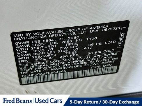 Used 2023 Volkswagen Atlas SE w/ Black Wheel Package image 32