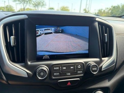 Used 2018 GMC Terrain SLE w/ Driver Convenience Package FWD image 32