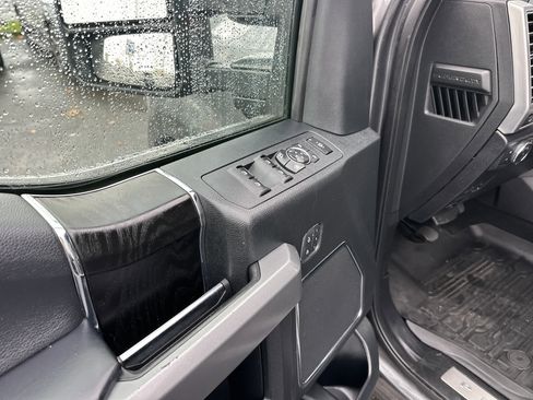 Used 2019 Ford F250 Platinum w/ Platinum Ultimate Package image 15