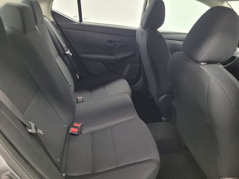 Used 2024 Nissan Sentra S FWD image 19