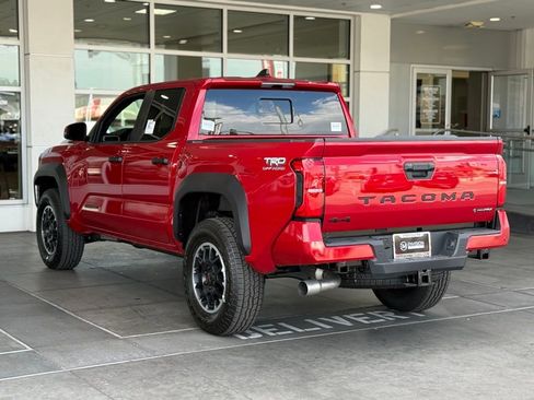 New 2025 Toyota Tacoma TRD Off-Road image 9
