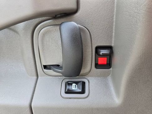 Used 2024 Chevrolet Express 2500 w/ Driver Convenience Package RWD image 37