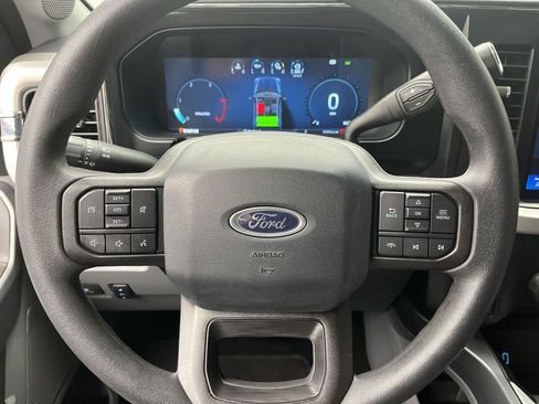 Used 2024 Ford F250 XLT w/ XLT Premium Package AWD/4WD image 17