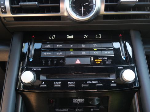 Certified 2022 Lexus IS 350 F Sport w/ Dynamic Handling Package image 26