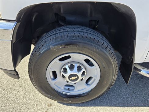 Used 2014 Chevrolet Silverado 2500 W/T image 11