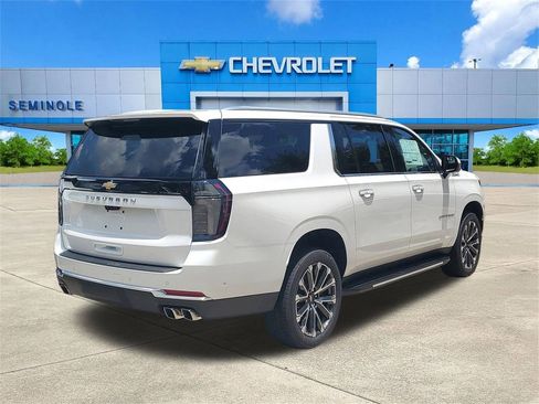 New 2025 Chevrolet Suburban High Country w/ Sun And Tow Package image 4