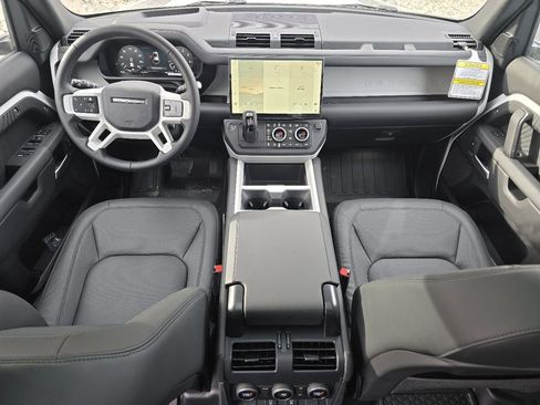 New 2026 Land Rover Defender 110 X-Dynamic SE AWD/4WD image 35