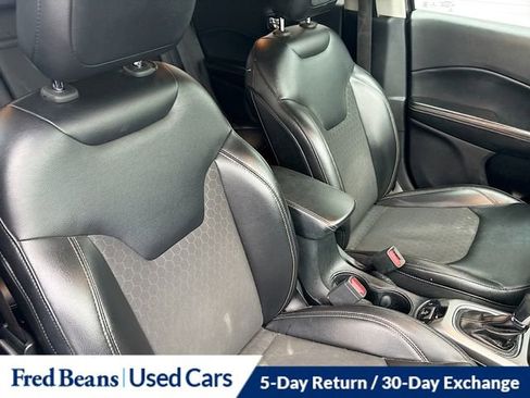 Used 2018 Jeep Compass Latitude w/ Popular Equipment Group image 31