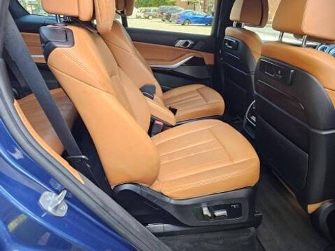 Used 2019 BMW X7 xDrive50i AWD/4WD image 9