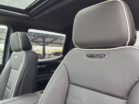 New 2026 GMC Sierra 1500 AT4X image 19
