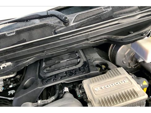 Used 2023 RAM 1500 Laramie AWD/4WD image 33