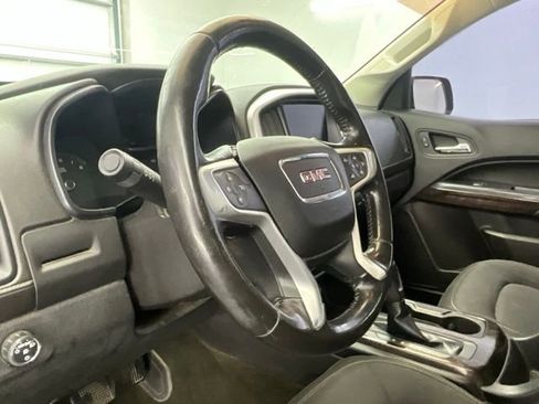 Used 2017 GMC Canyon SLE RWD image 16