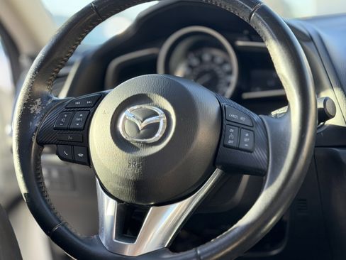 Used 2016 MAZDA MAZDA3 i Touring w/ Popular Equipment Package image 23