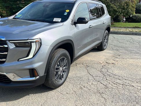 New 2026 GMC Acadia Elevation image 1