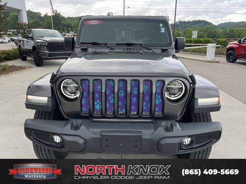 Used 2020 Jeep Wrangler Unlimited Sahara AWD/4WD image 30