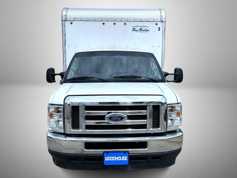 Used 2021 Ford E-350 and Econoline 350 Super Duty w/ Power Windows & Locks Group RWD image 2