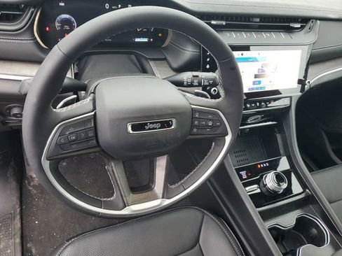 New 2026 Jeep Grand Cherokee L Limited AWD/4WD image 20