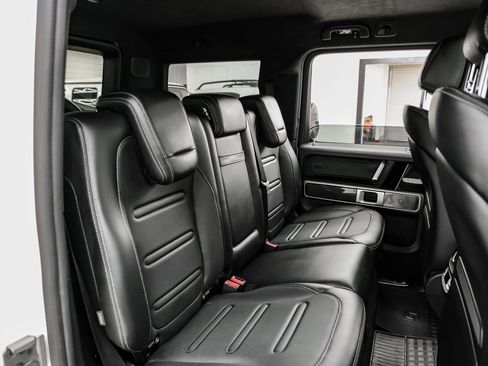 Used 2019 Mercedes-Benz G 550 w/ Exclusive Interior Package image 34