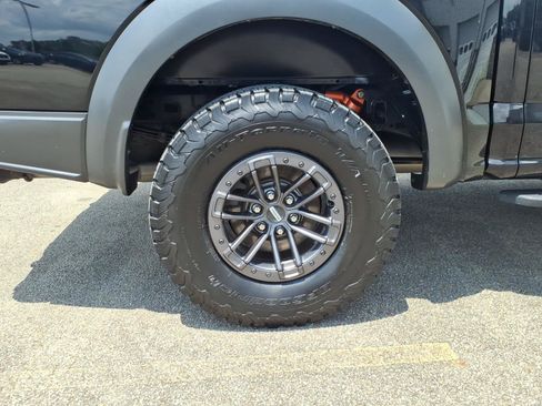 Used 2020 Ford F150 Raptor w/ Equipment Group 802A Luxury AWD/4WD image 7