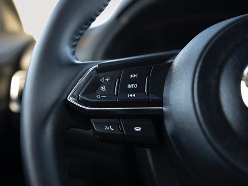 Used 2023 MAZDA CX-5 AWD 2.5 S w/ Premium Package image 6