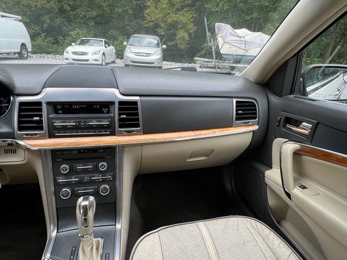 Used 2012 Lincoln MKZ image 11