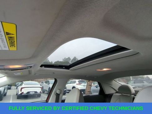 Used 2022 Hyundai Elantra Limited image 36