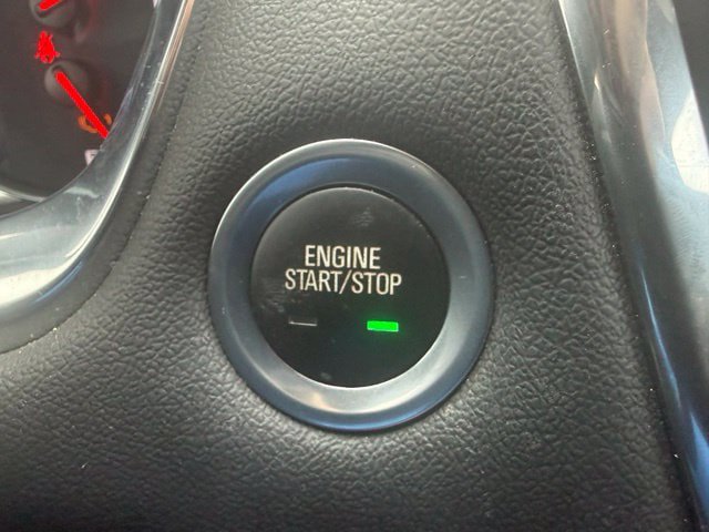 Used 2023 Chevrolet Traverse High Country FWD image 29