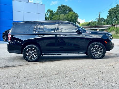 Used 2022 Chevrolet Tahoe Z71 AWD/4WD image 2
