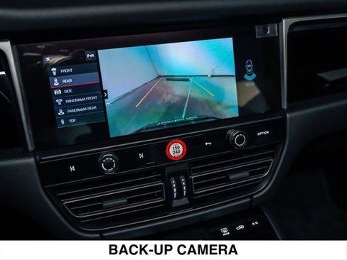 Used 2025 Porsche Macan AWD/4WD image 26
