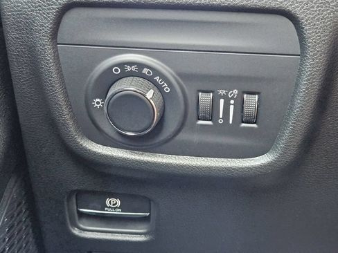 Used 2026 Jeep Grand Cherokee Altitude AWD/4WD image 20