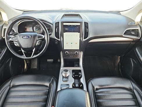 Used 2024 Ford Edge SEL image 9