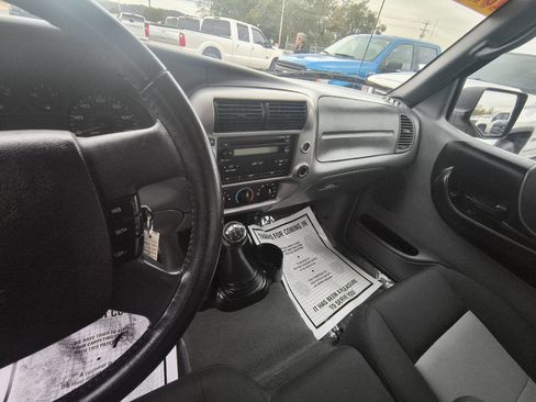 Used 2010 Ford Ranger XLT image 14