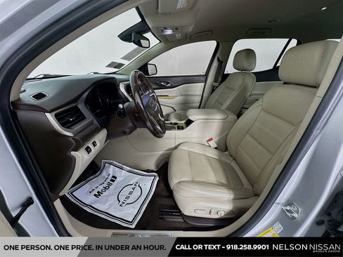 Used 2019 GMC Acadia Denali AWD/4WD image 22