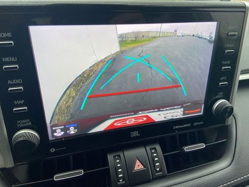 Certified 2022 Toyota RAV4 XLE Premium image 18