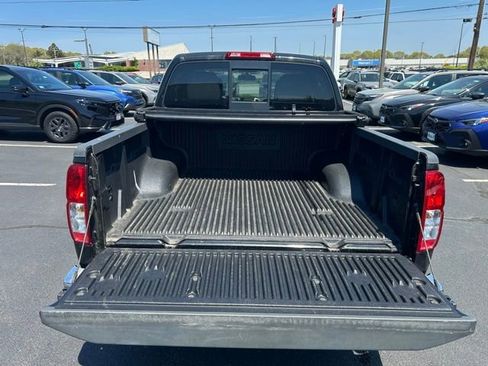 Used 2017 Nissan Frontier SV AWD/4WD image 11
