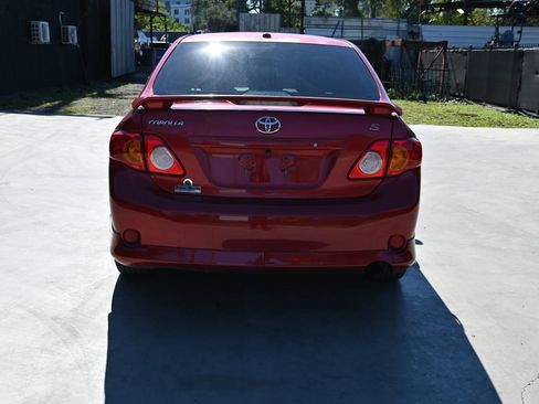 Used 2010 Toyota Corolla S image 4
