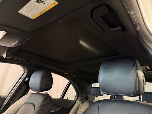 Used 2021 Mercedes-Benz C 300 4MATIC Sedan image 21