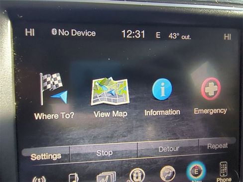 Used 2017 RAM 1500 Laramie w/ Convenience Group image 23