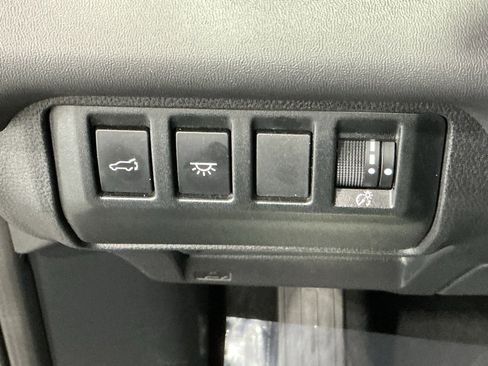 Used 2023 Subaru Ascent Touring image 41