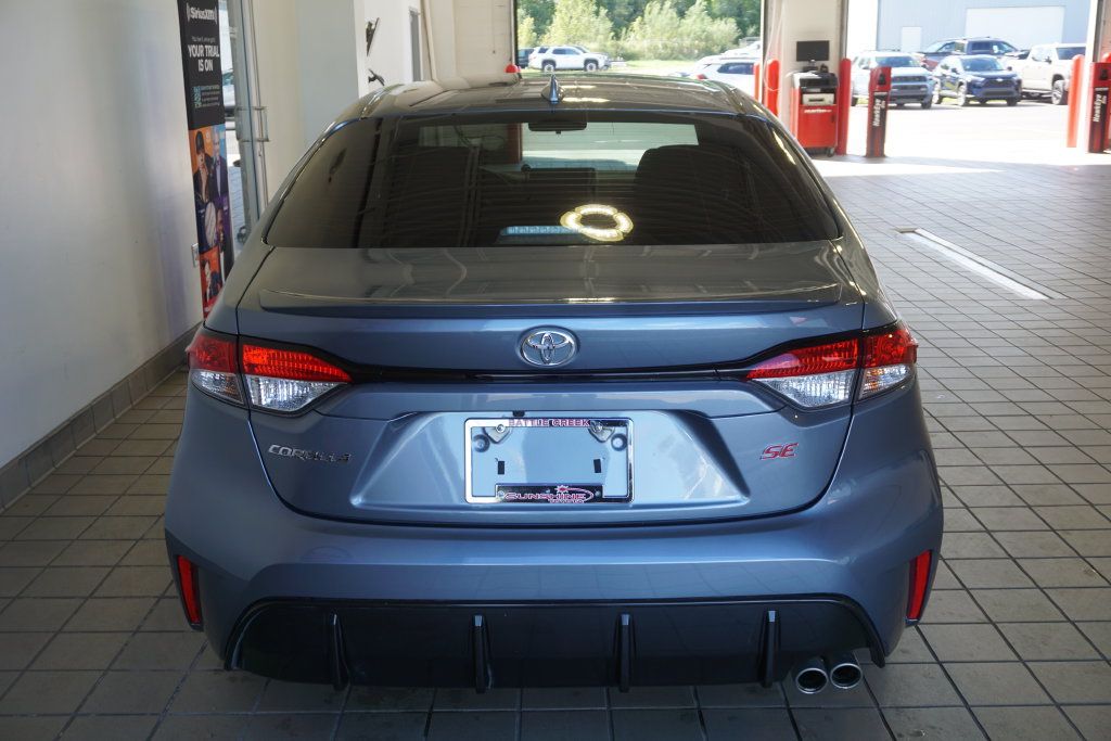 Certified 2024 Toyota Corolla SE FWD image 14