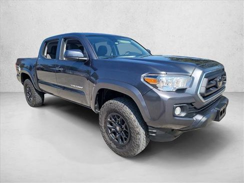 Used 2021 Toyota Tacoma SR5 image 3