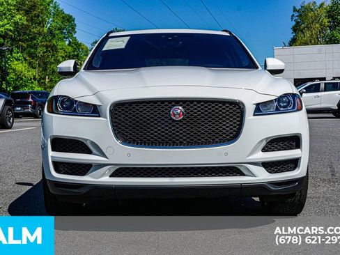 Used 2020 Jaguar F-PACE Premium image 10