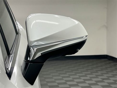 Certified 2024 Lexus RX 350h w/ Convenience Package image 21