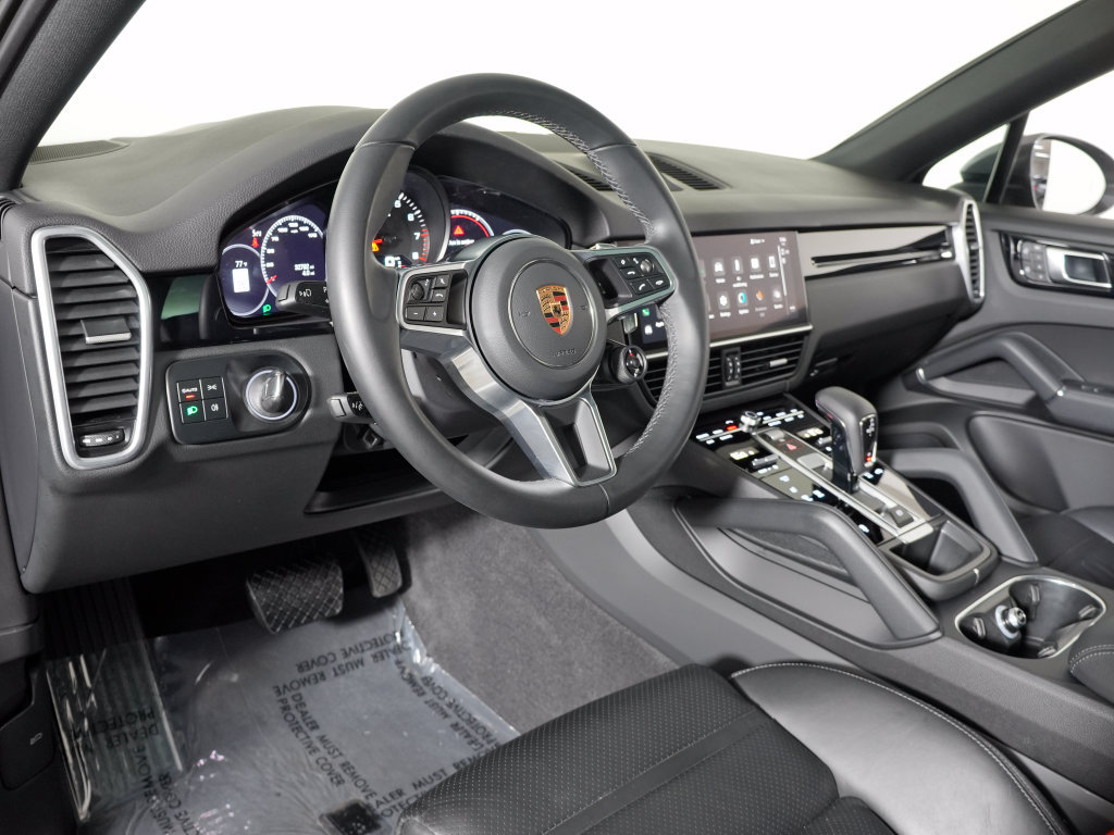 Certified 2023 Porsche Cayenne Coupe AWD/4WD image 4